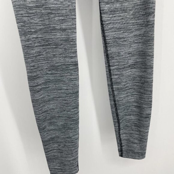 Nike Dri Fit grey Heathered recycled  leggings 27” small - Picture 10 of 16